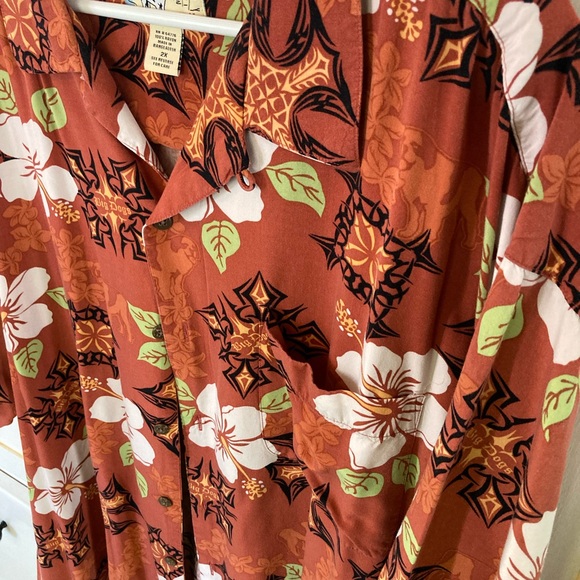 Big Dogs SZ 2X Burnt orange men’s Hawaiian style button up shirt great print - Picture 4 of 4